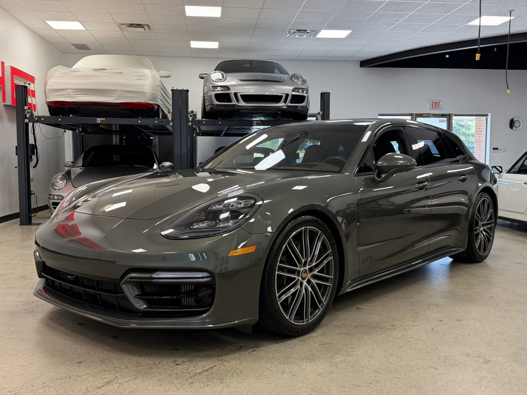 Porsche Panamera GTS