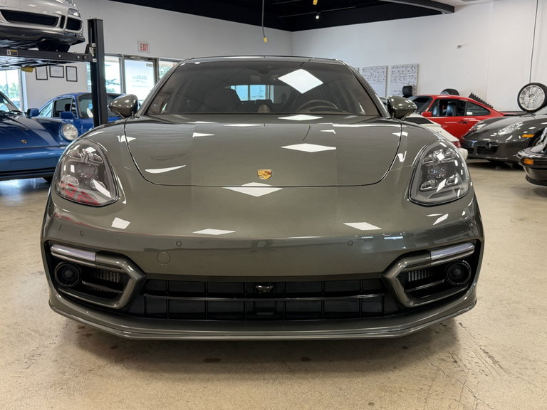 Porsche Panamera GTS