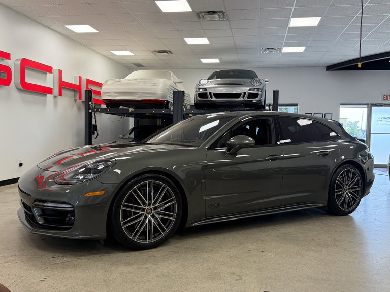 Porsche Panamera GTS