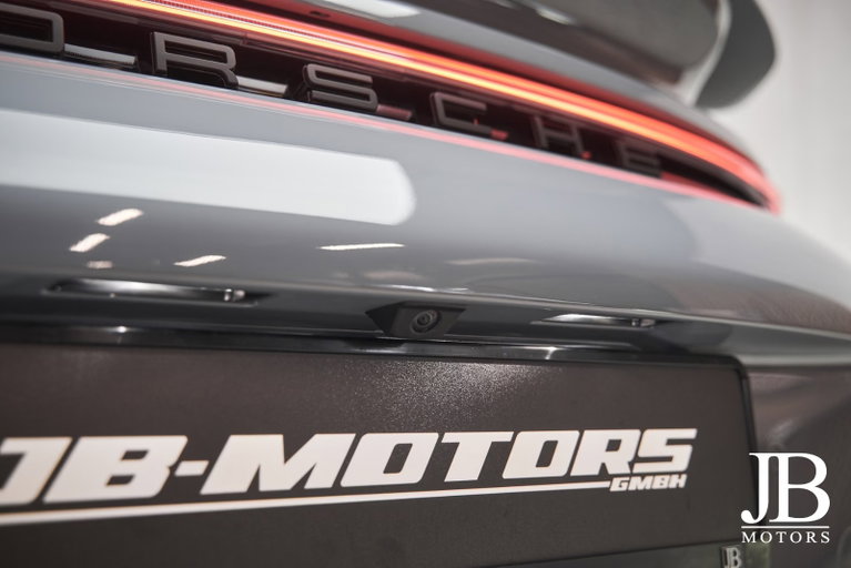 Porsche 992 Turbo