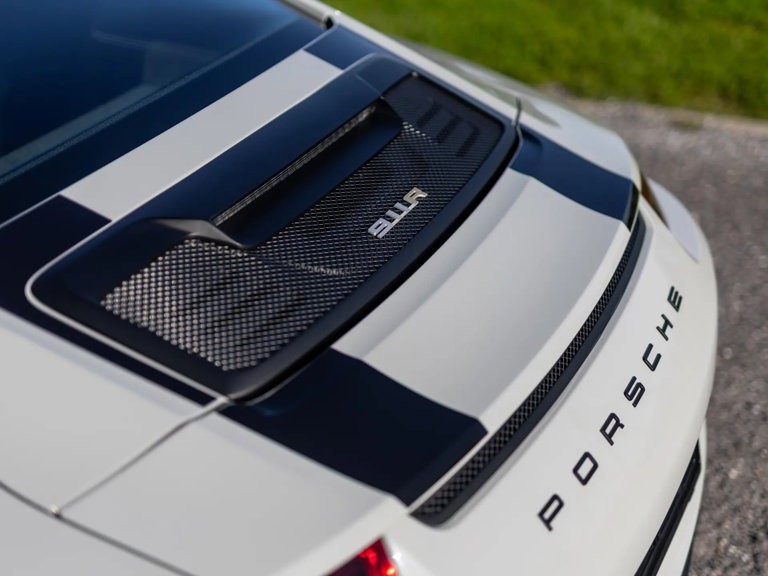 Porsche 911 R