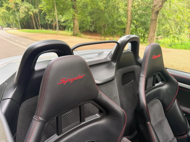 Porsche 981 Boxster Spyder