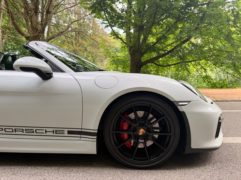 Porsche 981 Boxster Spyder