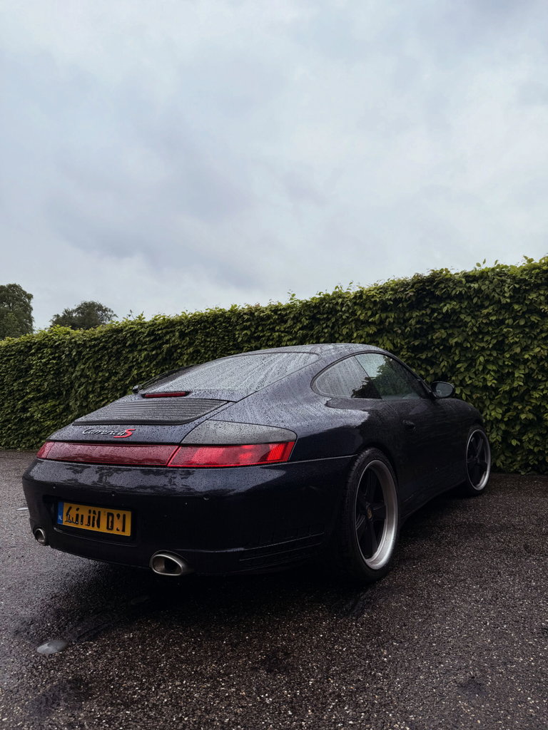 Porsche 996.2 Carrera 4S