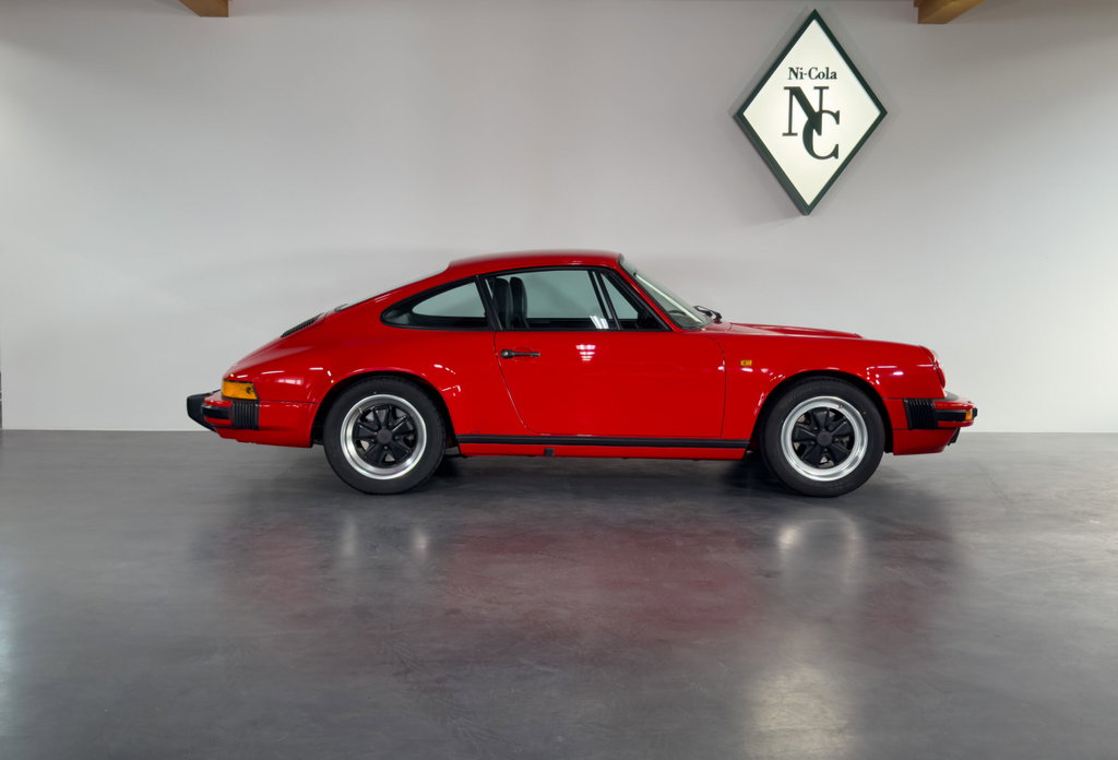 Porsche 911 Carrera 3.2