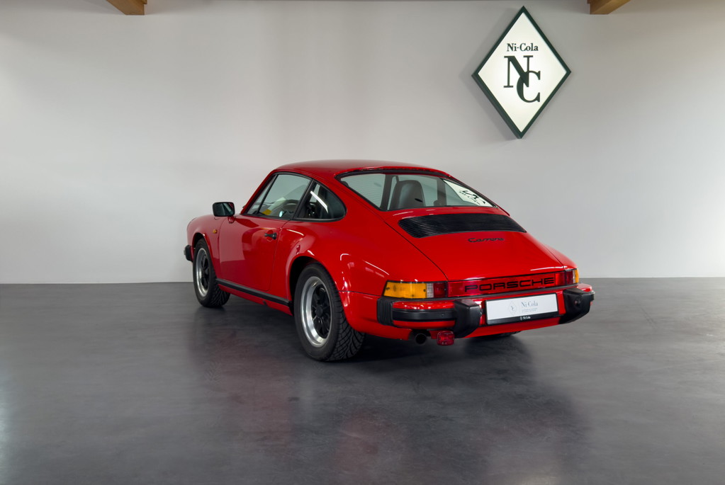 Porsche 911 Carrera 3.2