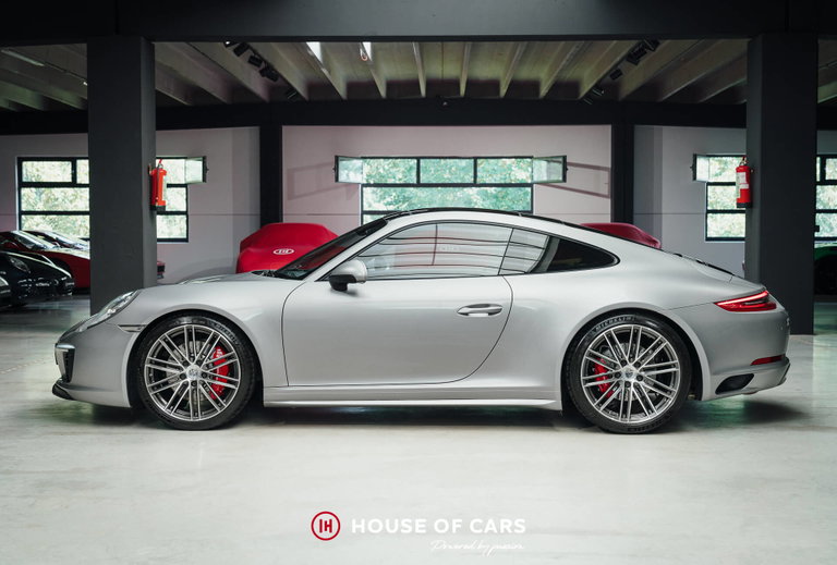 Porsche 991.2 Carrera 4S