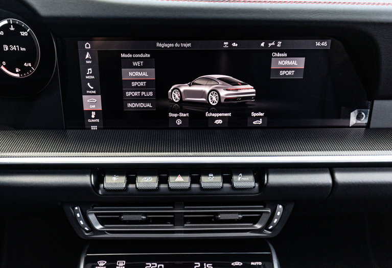 Porsche 992 Carrera 4S