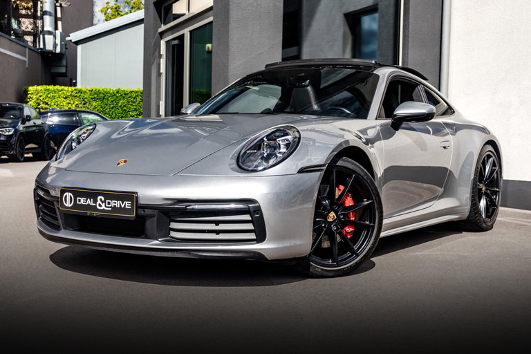 Porsche 992 Carrera 4S