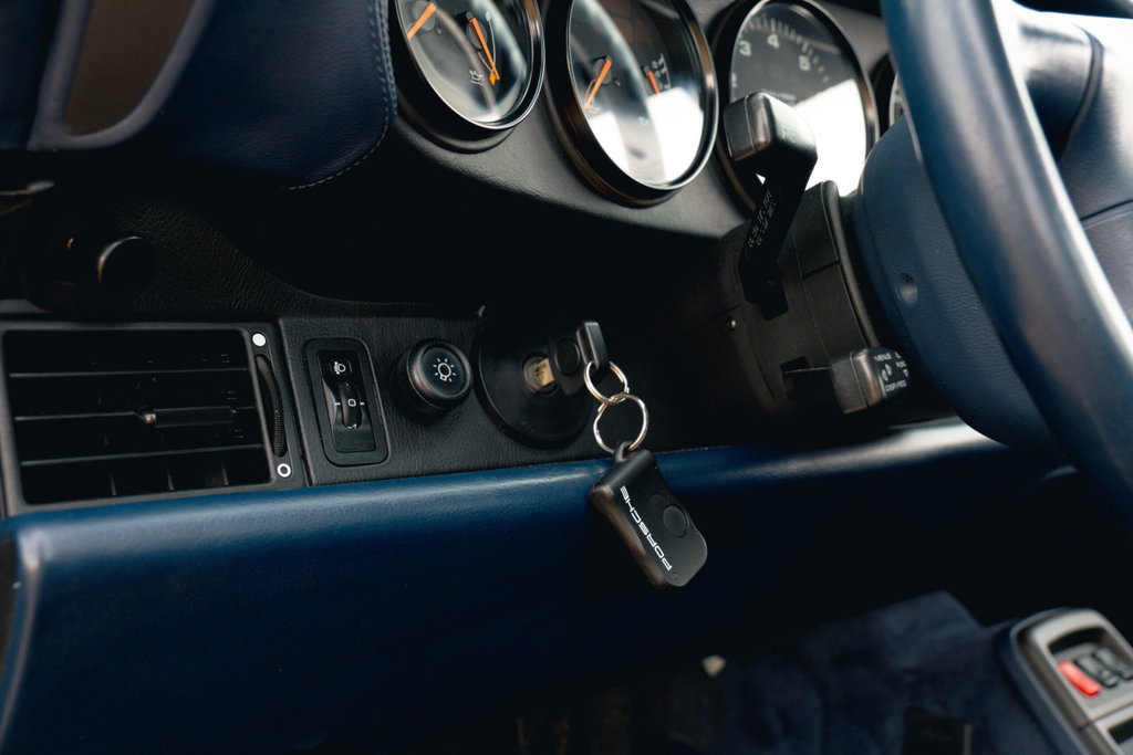Porsche 993 Carrera 3.8