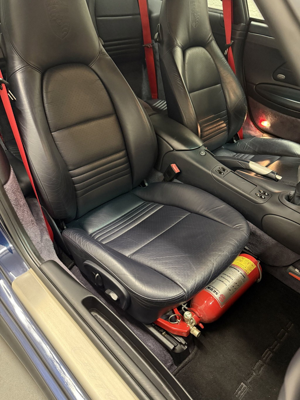 Porsche 996.2 Carrera 4S