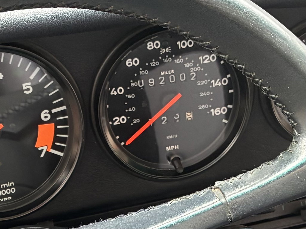 Porsche 911 Carrera 3.2