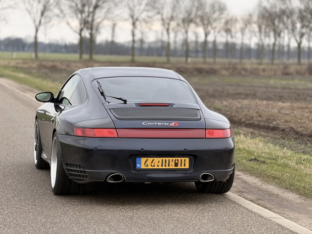 Porsche 996.2 Carrera 4S