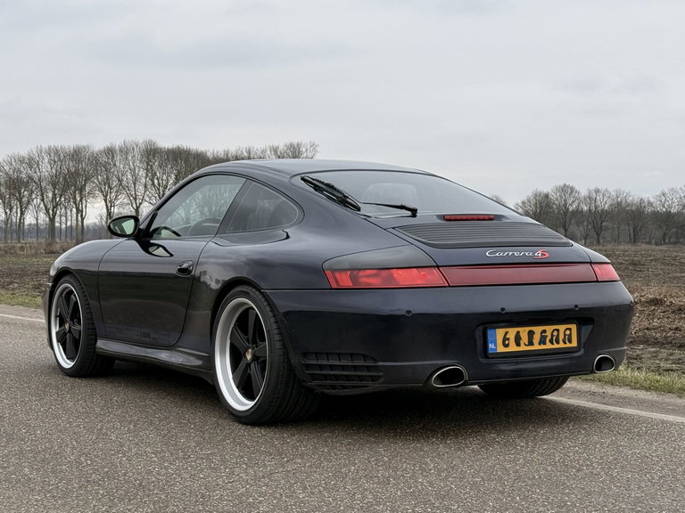 Porsche 996.2 Carrera 4S