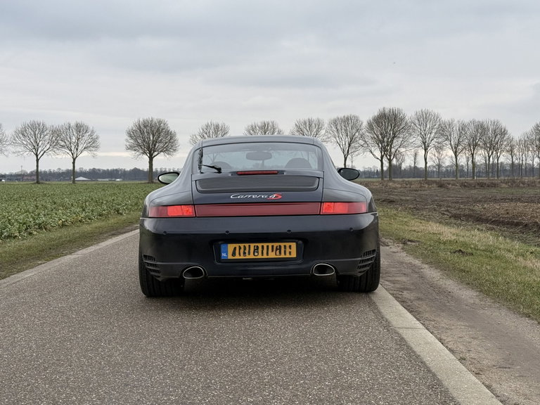 Porsche 996.2 Carrera 4S