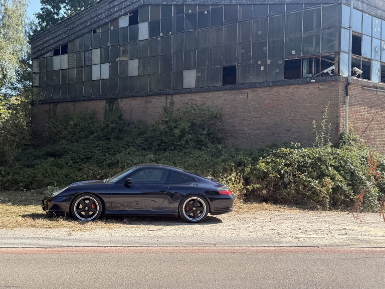 Porsche 996.2 Carrera 4S