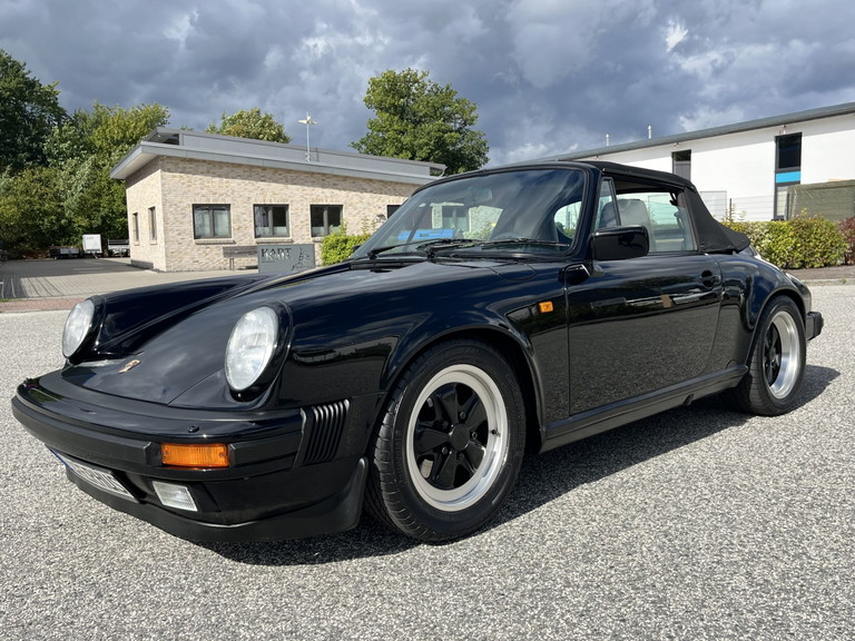Porsche 911 Carrera 3.2