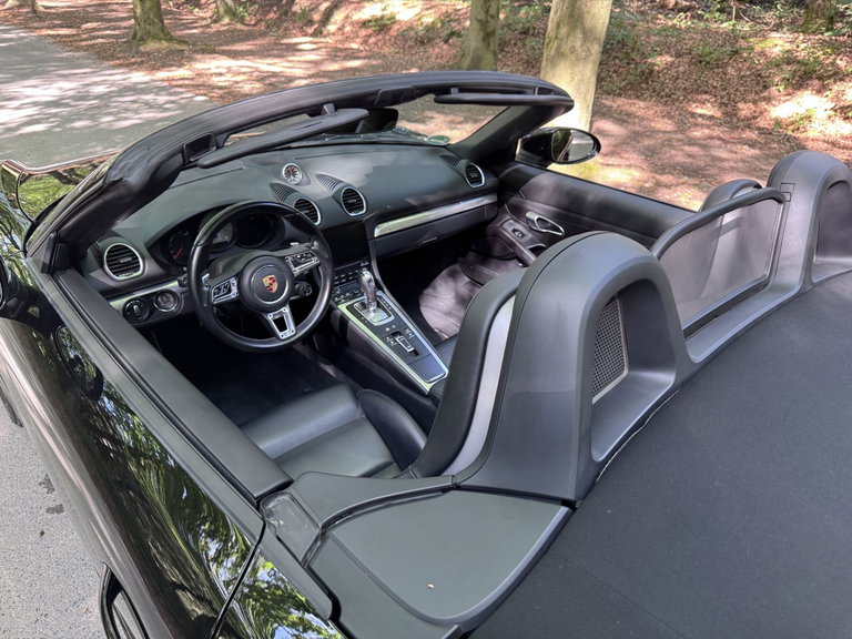 Porsche 718 Boxster S