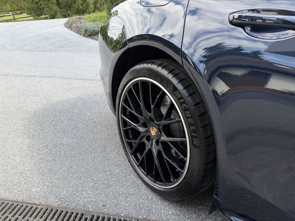 Porsche Panamera 4 E-Hybrid