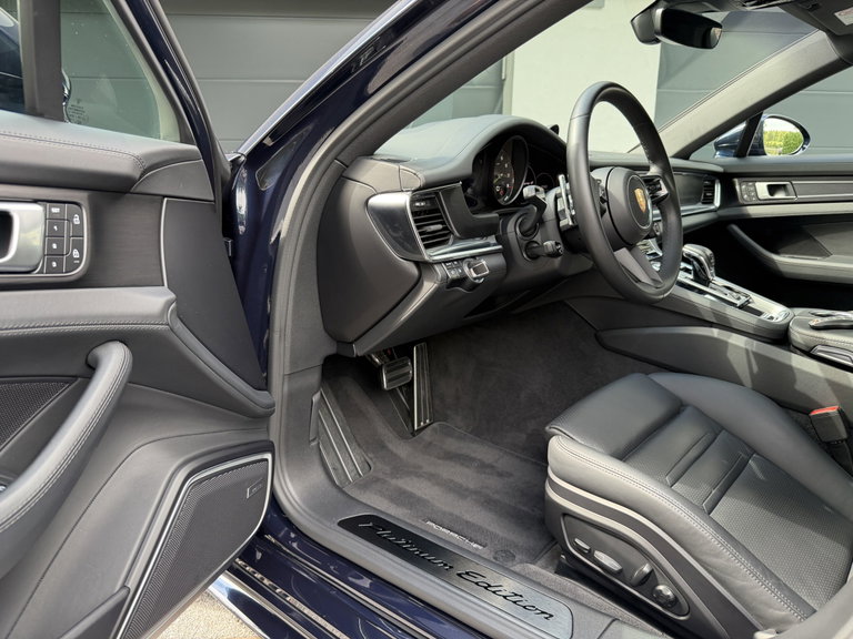Porsche Panamera 4 E-Hybrid