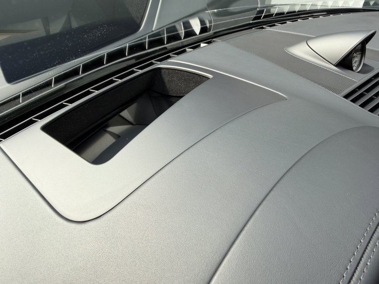 Porsche Panamera 4 E-Hybrid