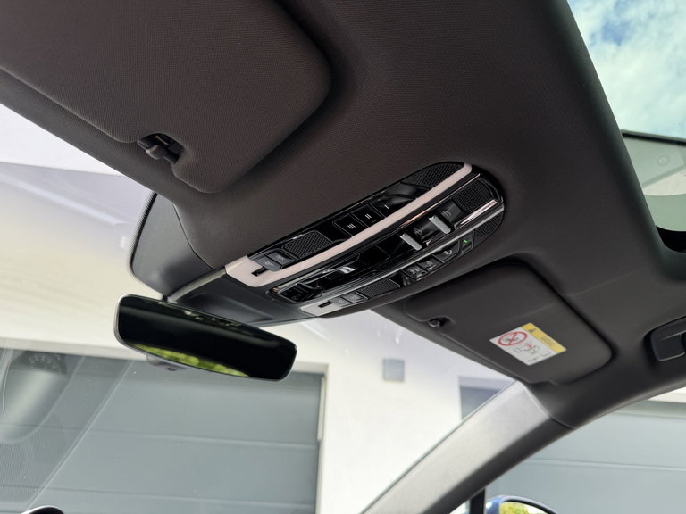 Porsche Panamera 4 E-Hybrid
