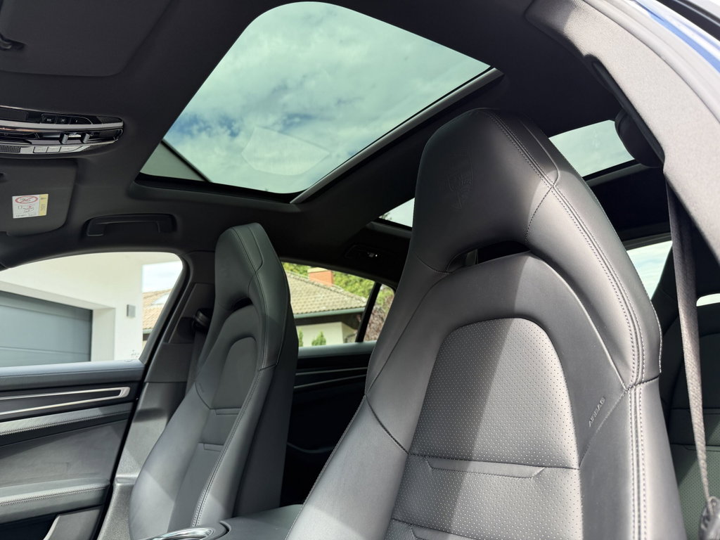 Porsche Panamera 4 E-Hybrid