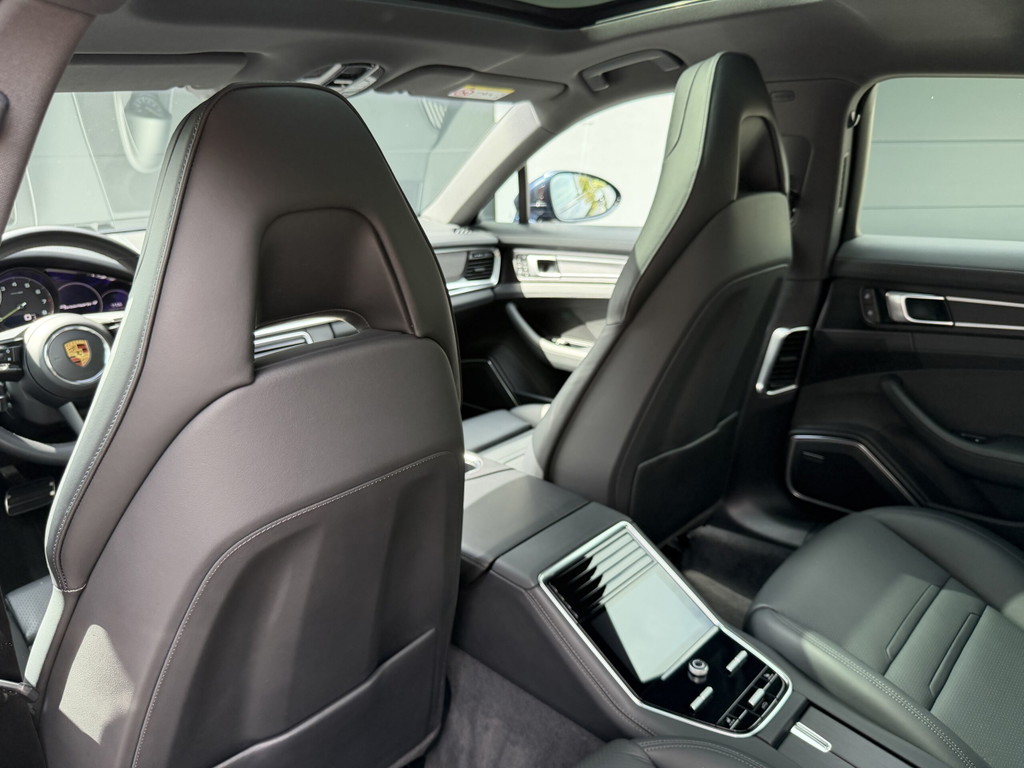 Porsche Panamera 4 E-Hybrid