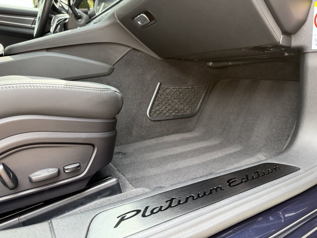 Porsche Panamera 4 E-Hybrid