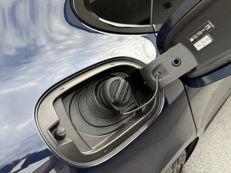 Porsche Panamera 4 E-Hybrid