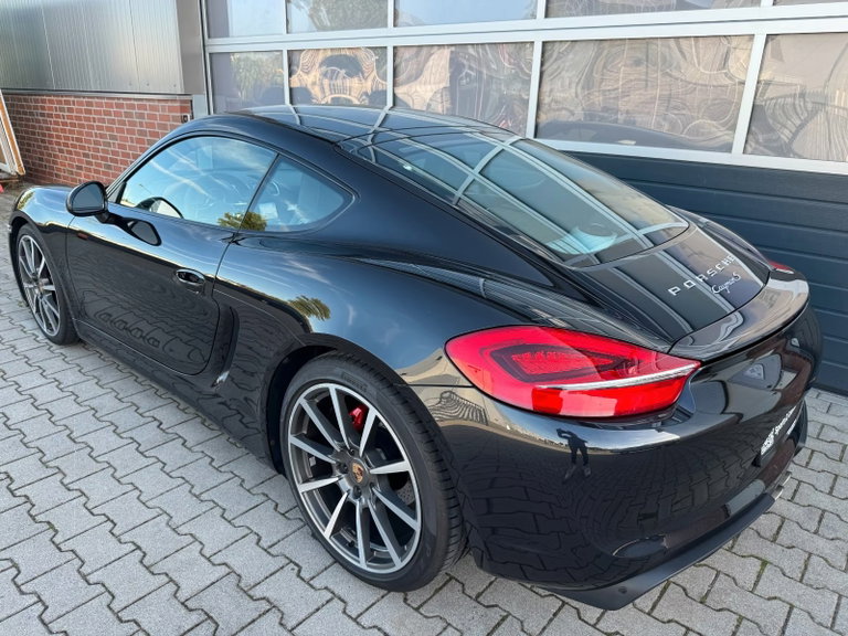 Porsche 981 Cayman S