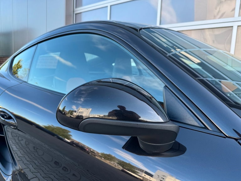 Porsche 981 Cayman S