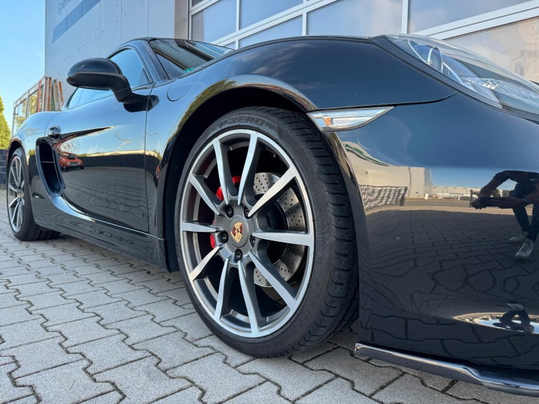 Porsche 981 Cayman S