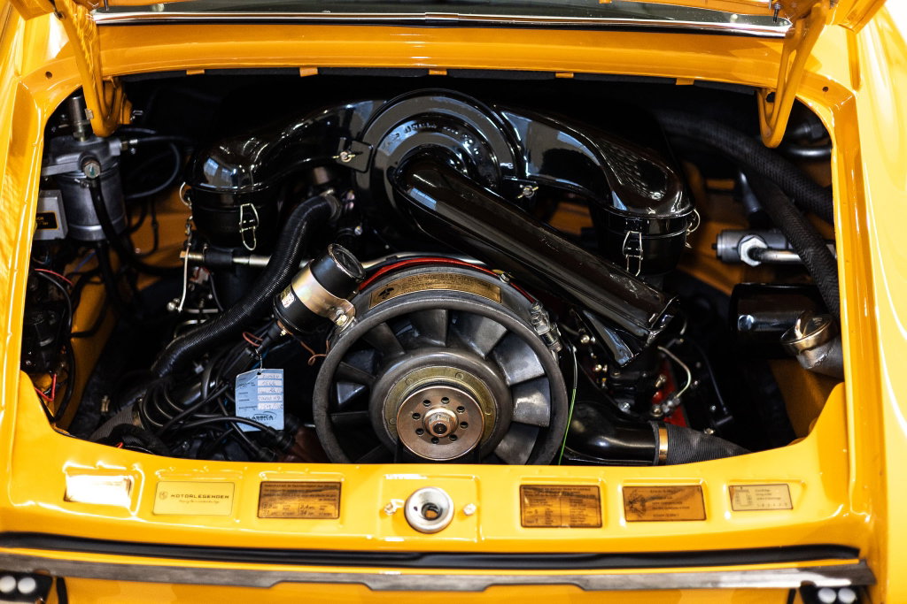 Porsche 911 S (F-Modell)