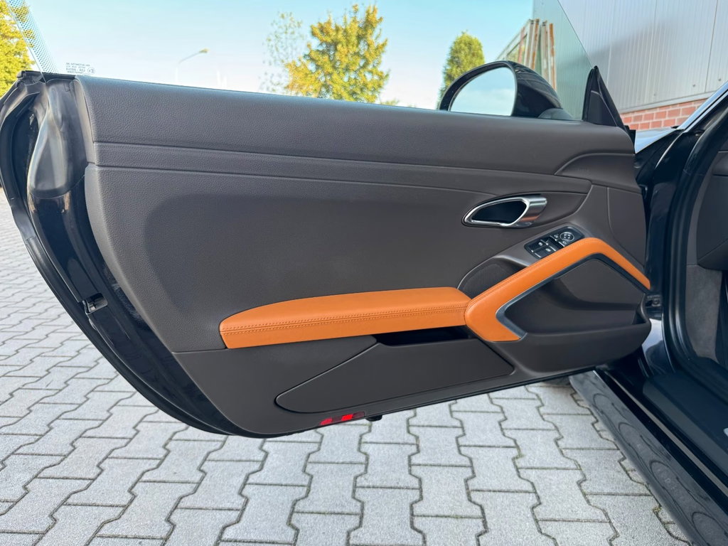 Porsche 981 Cayman S