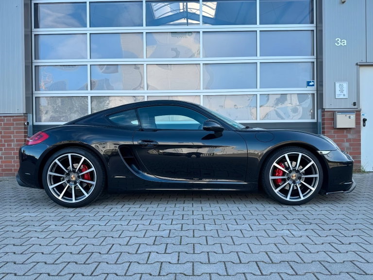Porsche 981 Cayman S