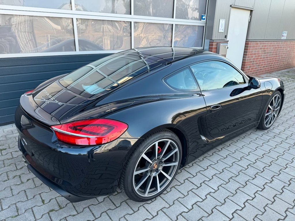 Porsche 981 Cayman S