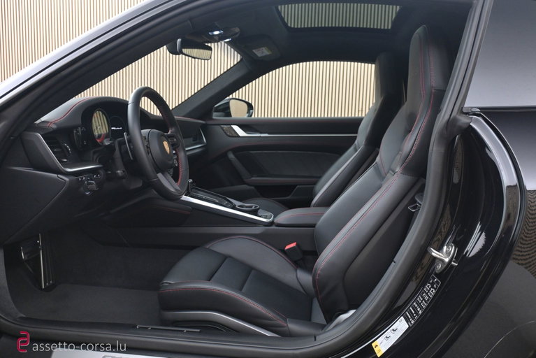 Porsche 992 Turbo S