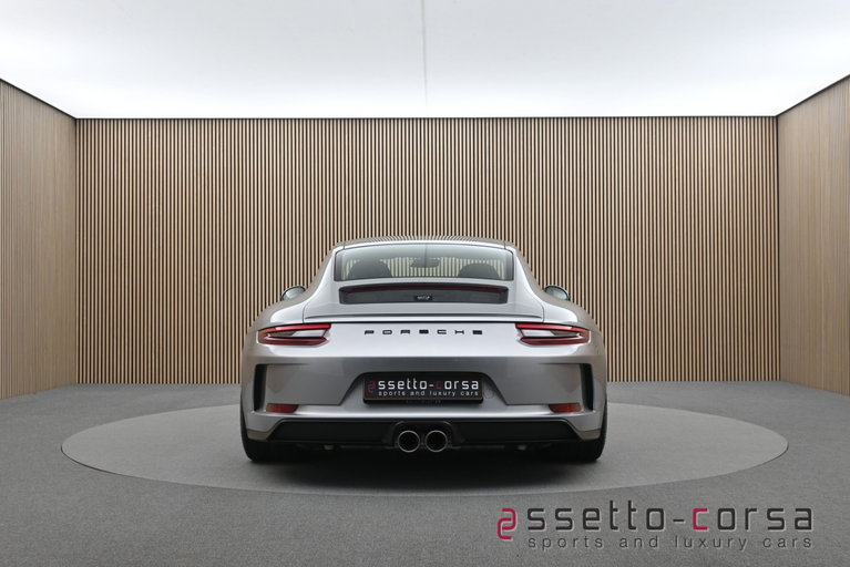 Porsche 991.2 GT3 Touring