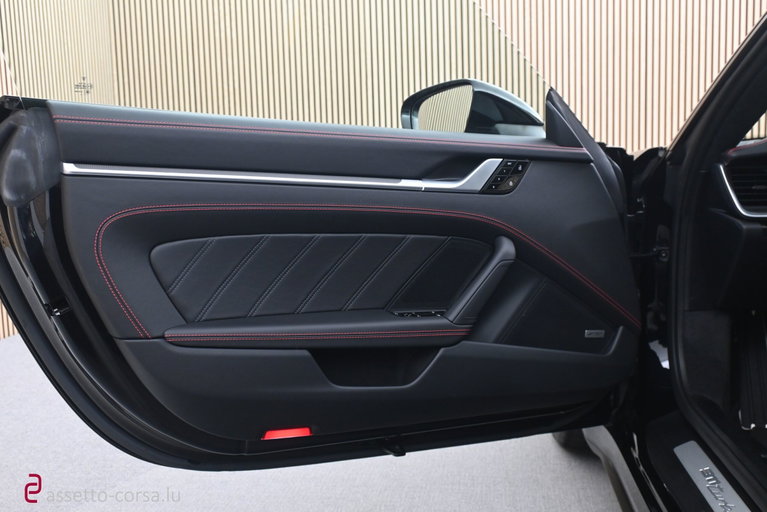 Porsche 992 Turbo S