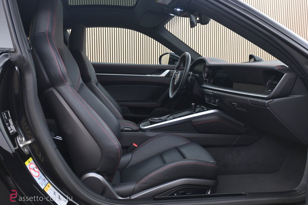 Porsche 992 Turbo S