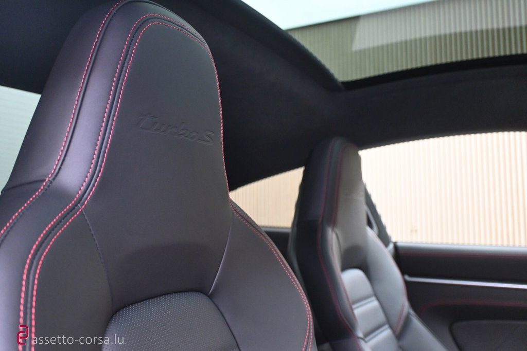 Porsche 992 Turbo S