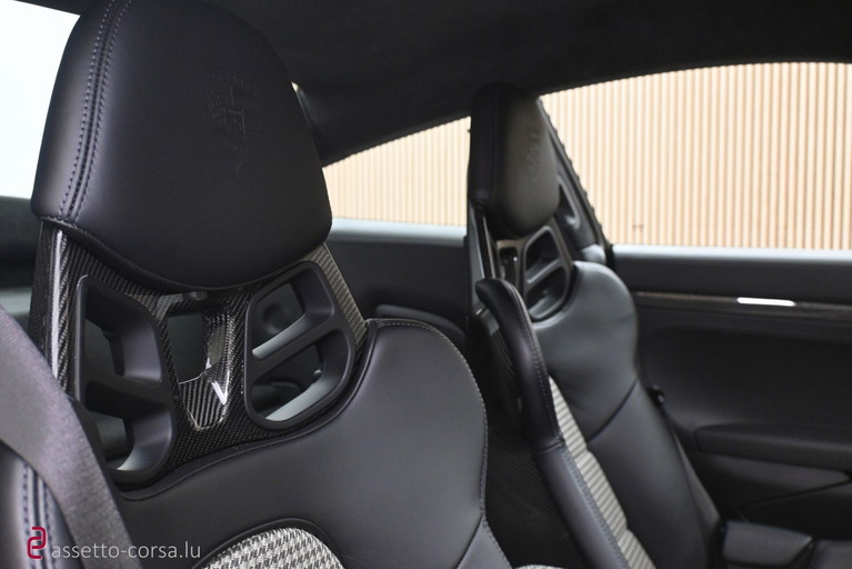 Porsche 991.2 GT3 Touring
