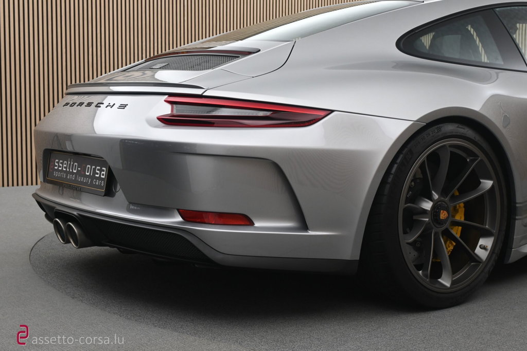 Porsche 991.2 GT3 Touring