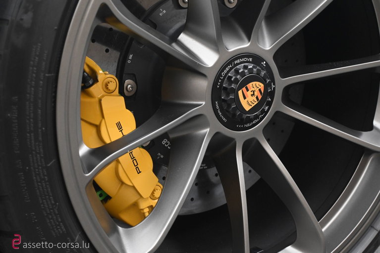 Porsche 991.2 GT3 Touring