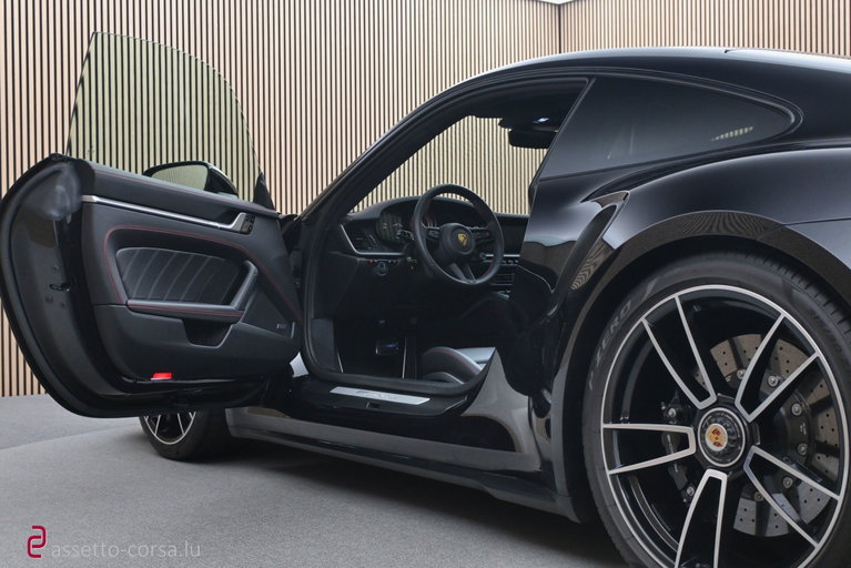 Porsche 992 Turbo S