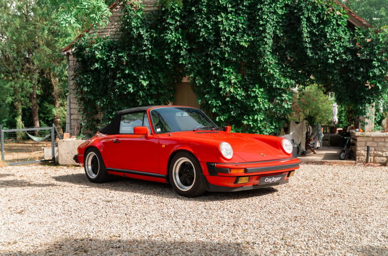 Porsche 911 Carrera 3.2