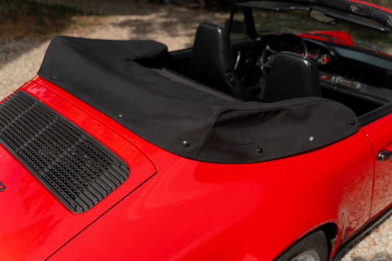 Porsche 911 Carrera 3.2