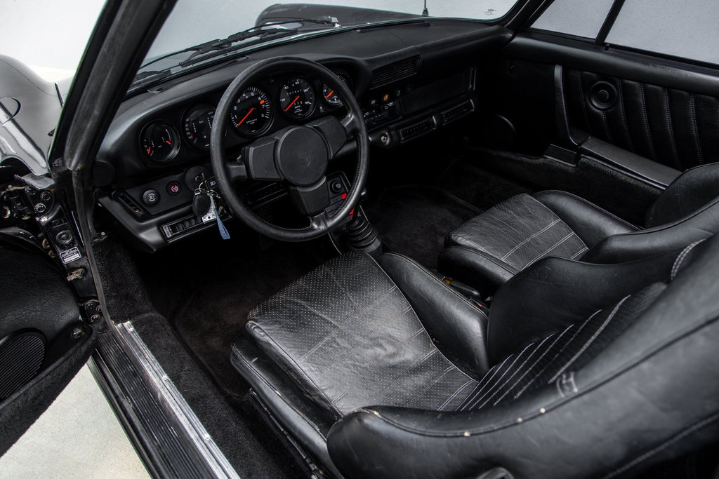 Porsche 911 Carrera 3.0