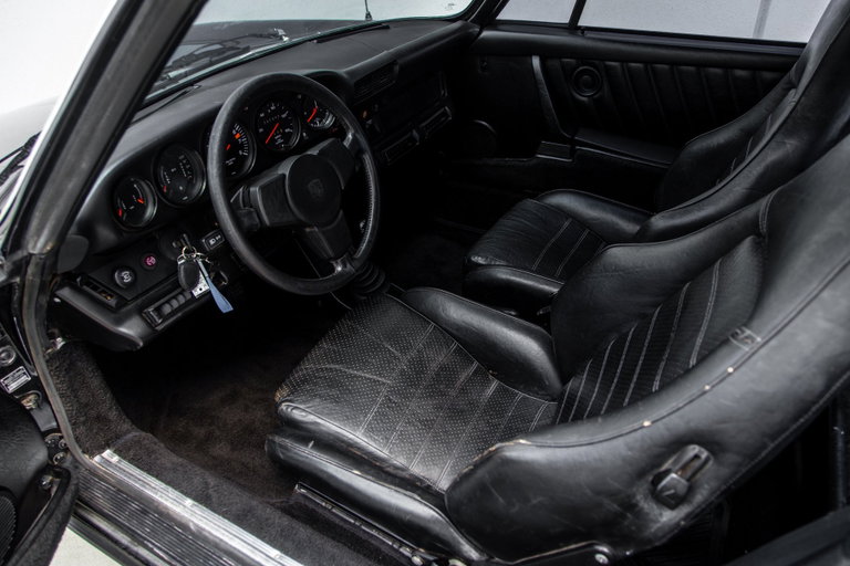 Porsche 911 Carrera 3.0